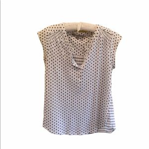 Daniel Rainn split neck white/blue blouse